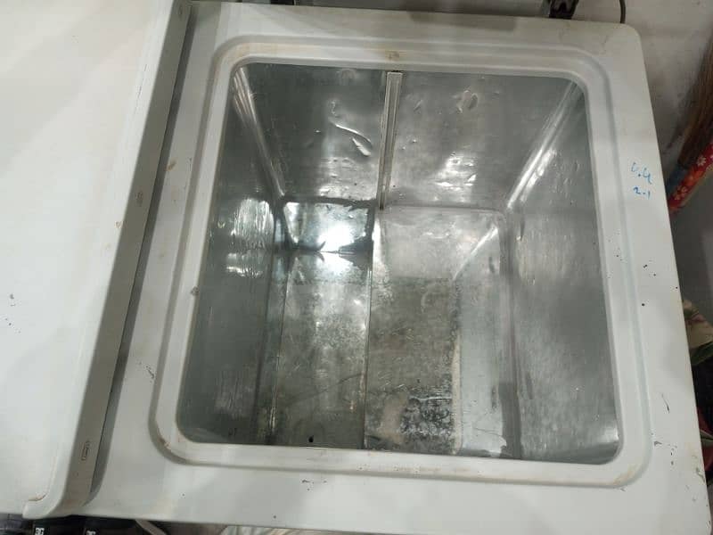 Dawlance Double Door Freezer 7