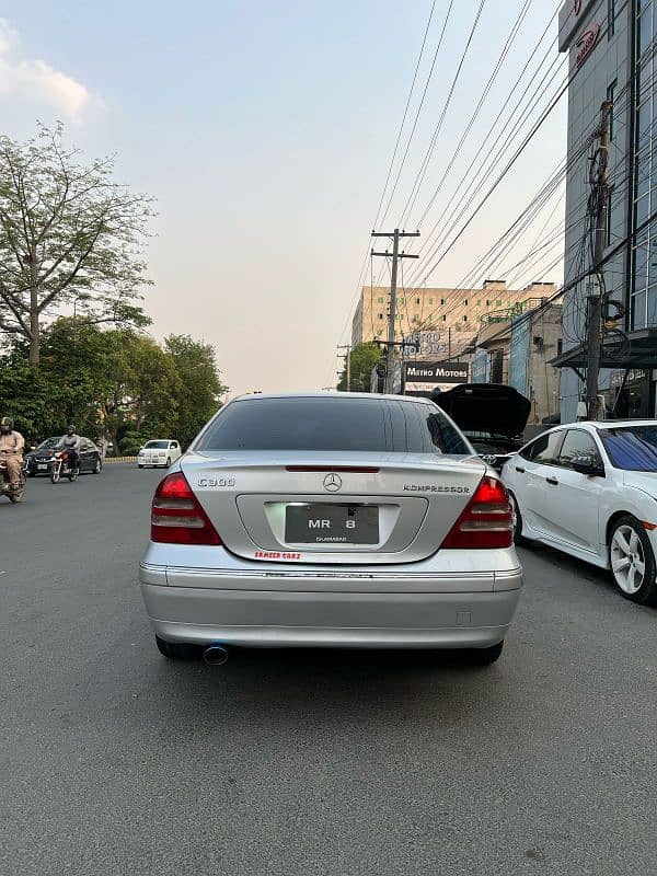 Mercedes C Class 2004 3