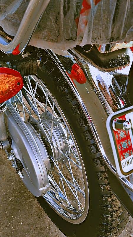 HONDA 125 (2023) MODEL 5