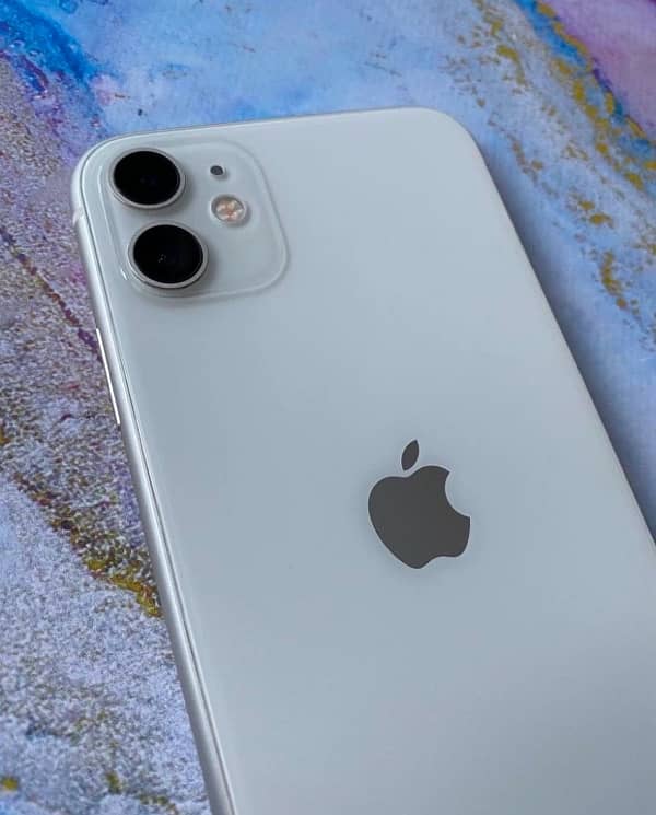 I Phone 11 Factory unlock NON PTA64Gb 82% battery 2
