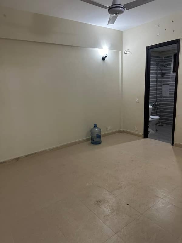 Falaknaz Presidency Flat Available For Sale 24