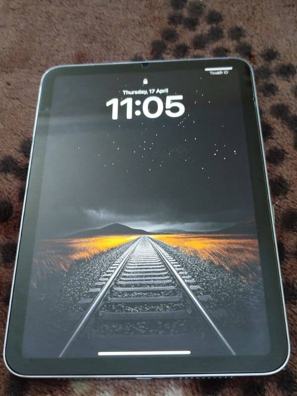 i Pad Mini 7 (A17 Pro) 2