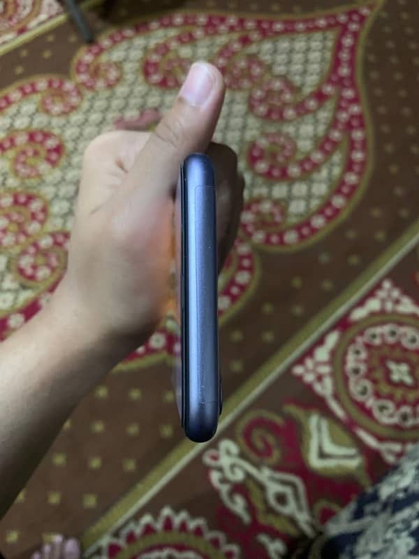 iPhone 11 non pta jv 2 month sim time available 128gb water pack set 5