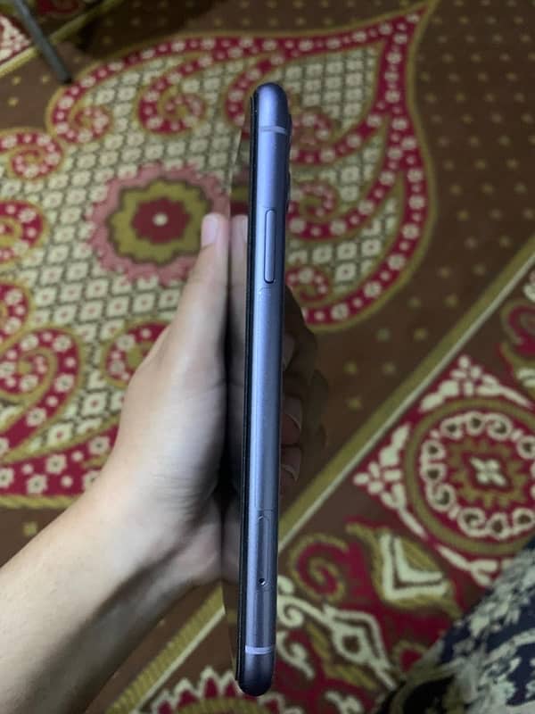 iPhone 11 non pta jv 2 month sim time available 128gb water pack set 7