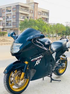 Honda cbr black bird 1100cc xx