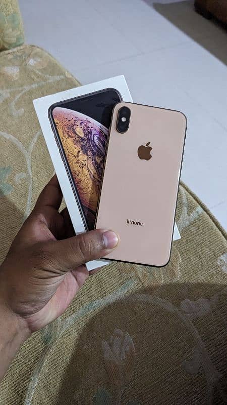 Iphone Xs 64gb Dual sim approved with box 9