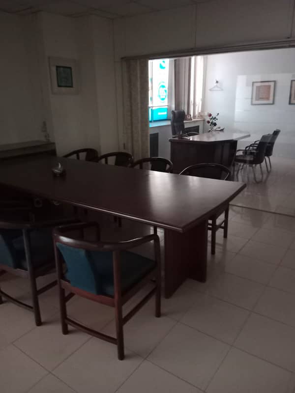 Office for Amir Transfer Center 10