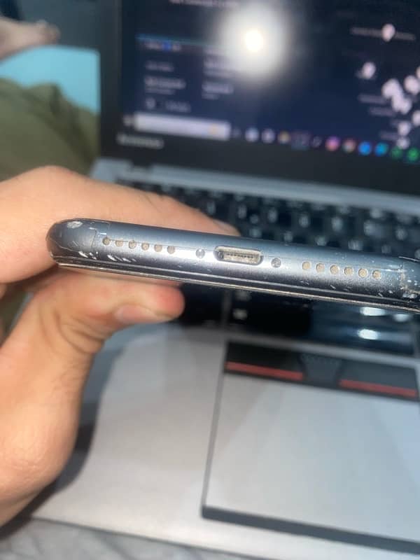 iphone 11 jv 1