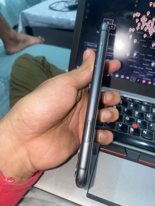 iphone 11 jv 4