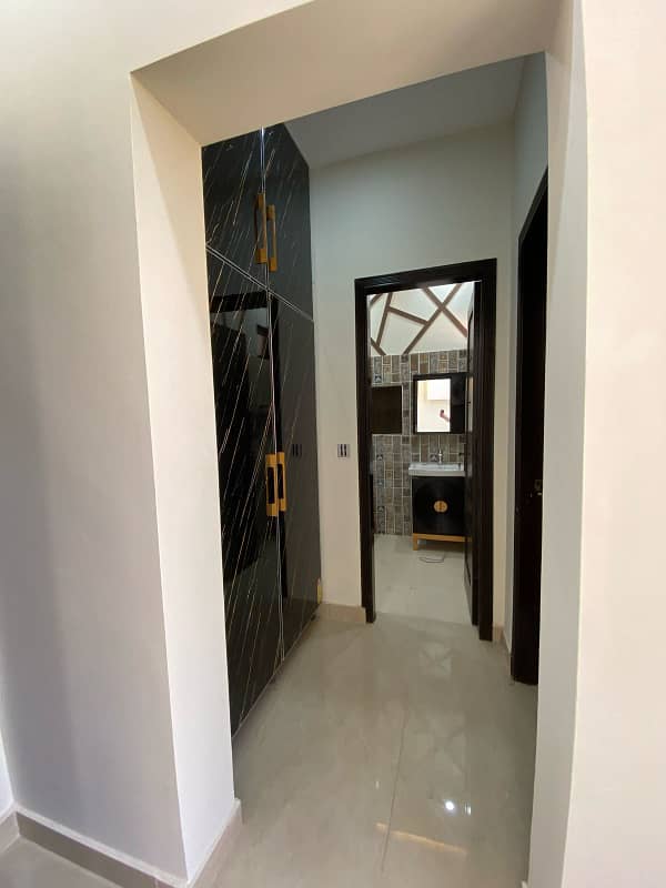 Prime Location House Of 5 Marla For sale In Park View City - Jade Extension Block 5