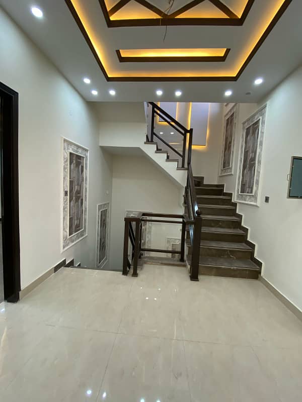 Prime Location House Of 5 Marla For sale In Park View City - Jade Extension Block 7