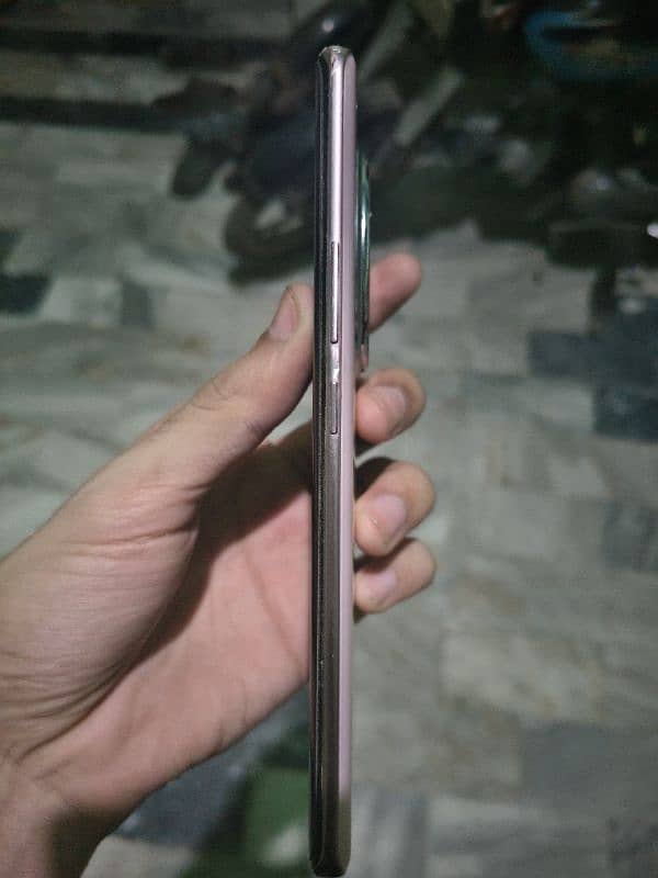 ZERO 40 4G 8+8/ 256GB 2