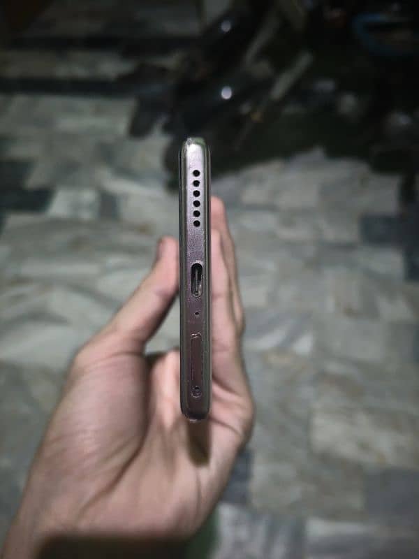 ZERO 40 4G 8+8/ 256GB 4