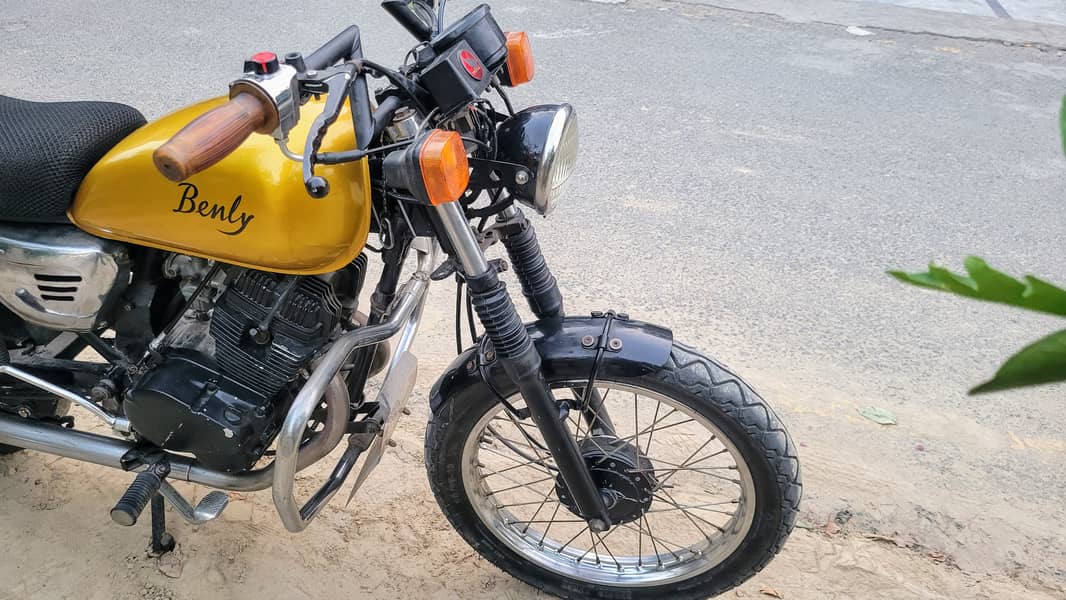 Honda CD 200 Road Master Custom 8