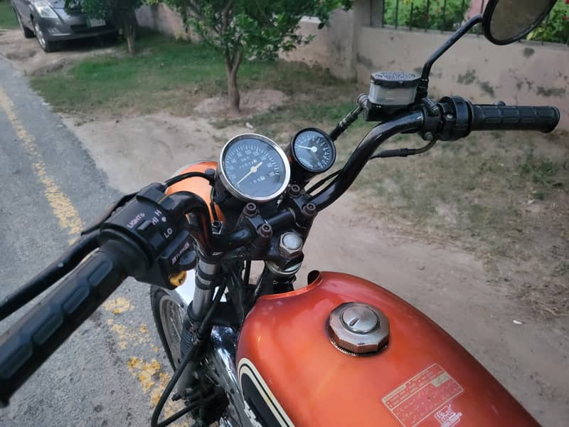 Honda CB 125 1982 13