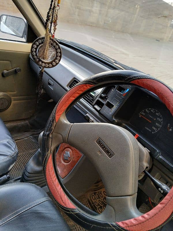Suzuki Mehran VXR 2015 13