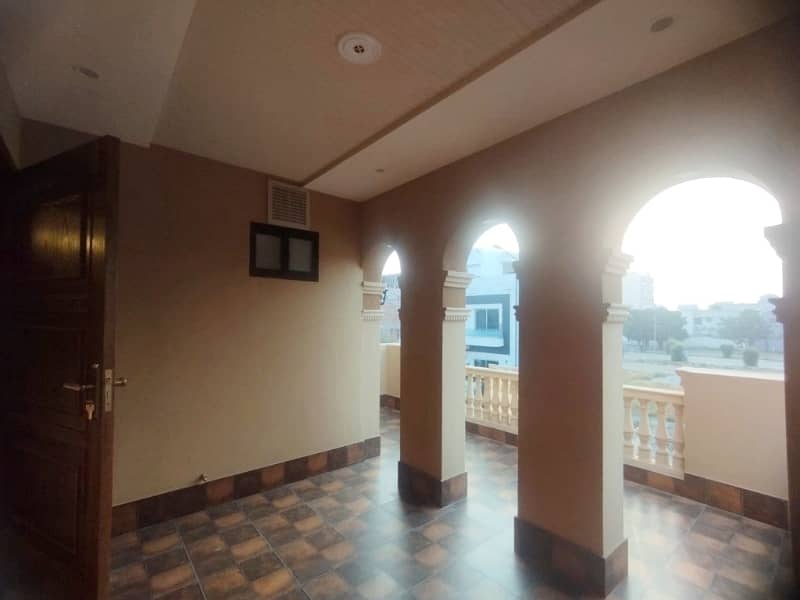 Ideally Located House Of 8 Marla Is Available For Sale In Lahore 47