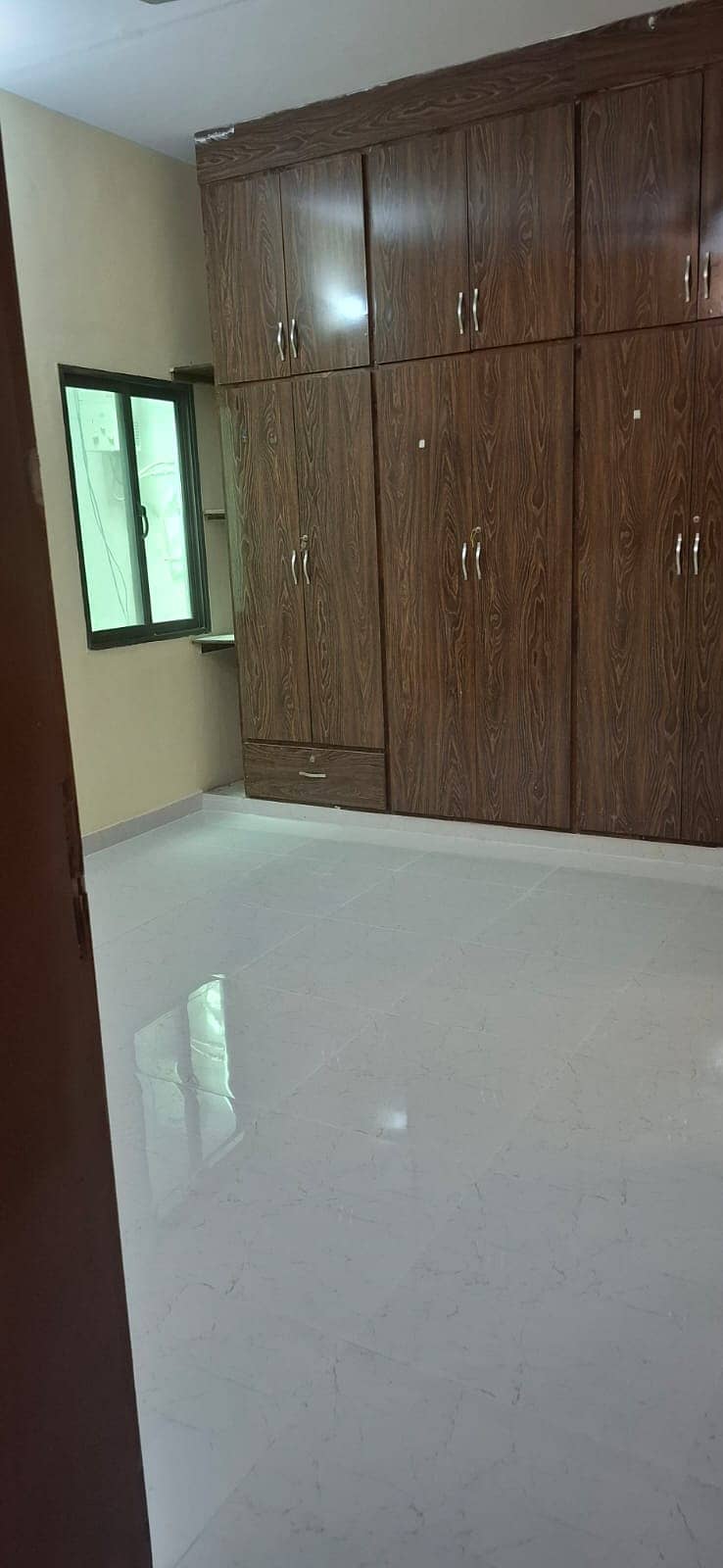 Upper portion for rent at prime location in G-10/1 5