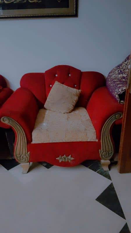 Designer 7 seater sofa set for urgent sale 0