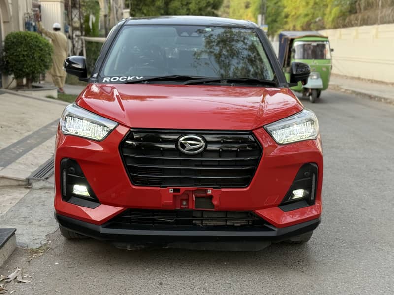 Daihatsu Rocky 12