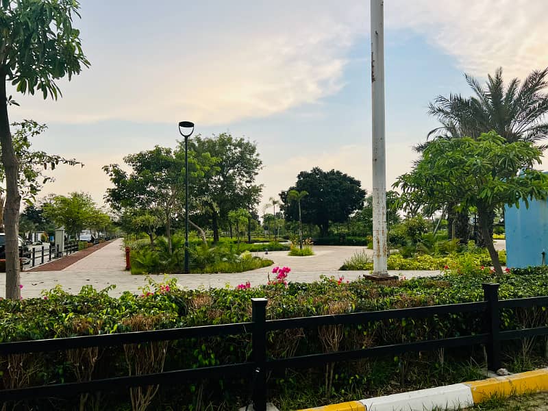 Residential Plot For Sale In Phase 1 Dream Gardens Lahore 3