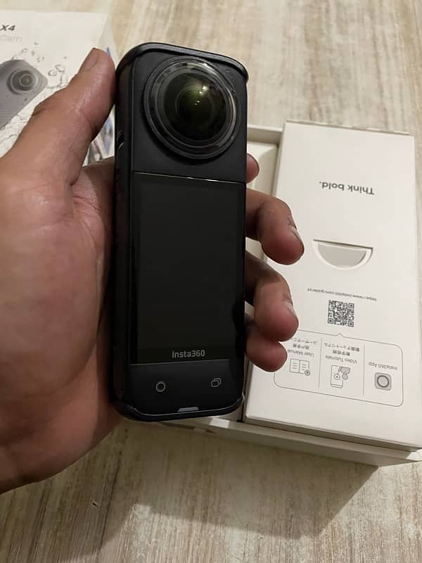 Insta 360 x4 3