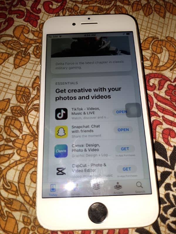 urgent  sell Apple iPhone 7 – Silver (32GB) – 4