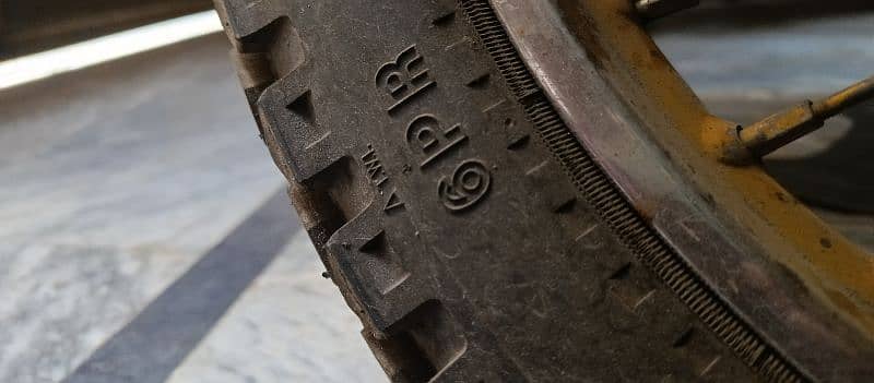 cafe racer tyre 10