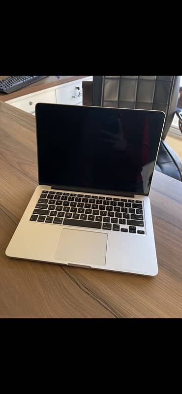 macbook pro 2015 orignal urgent sale 6