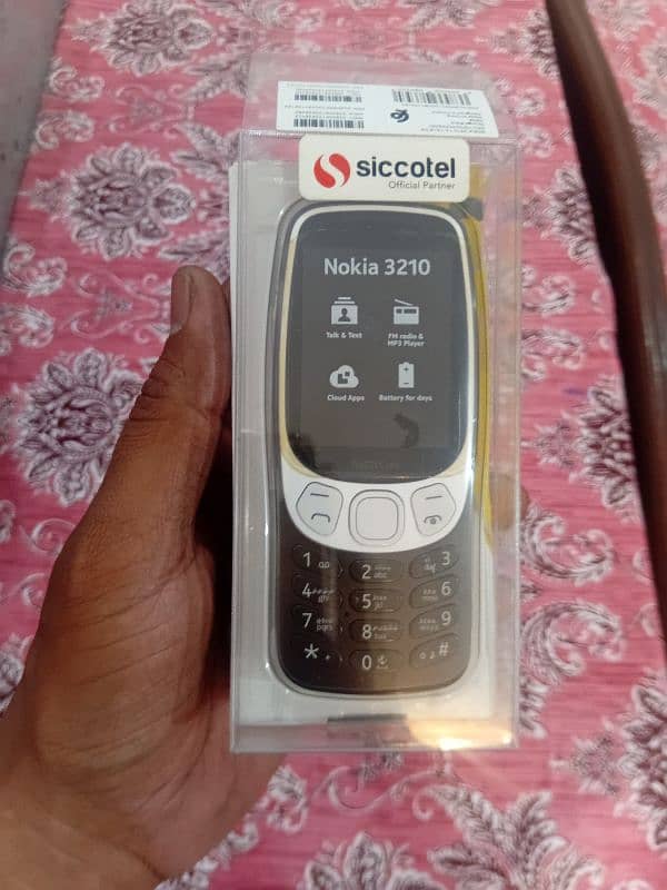 NOKIA 3210 4G Mobile new Mobile just Box open condition 10/10 all ok . 1