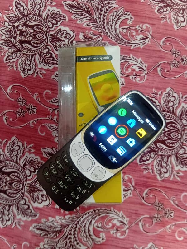 NOKIA 3210 4G Mobile new Mobile just Box open condition 10/10 all ok . 2