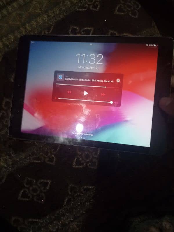ipad air new condition 10/10 4