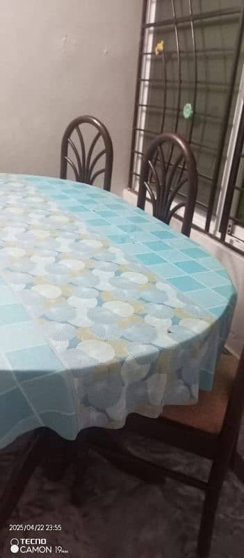 dinning table with 6 chairs 1