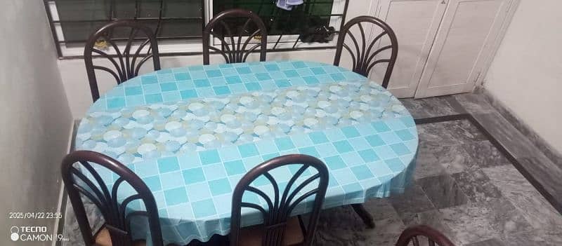 dinning table with 6 chairs 5