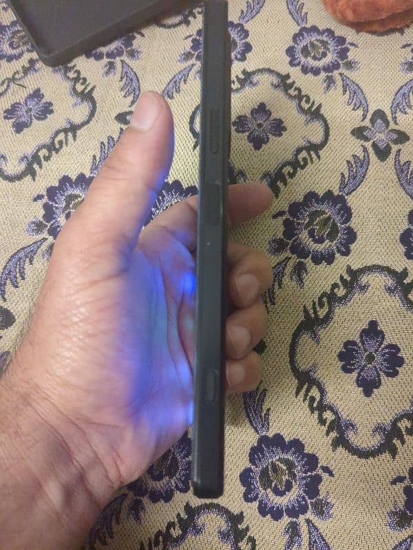 Sony Xperia 1 Mark iv 1