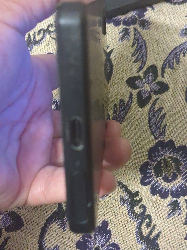 Sony Xperia 1 Mark iv 6