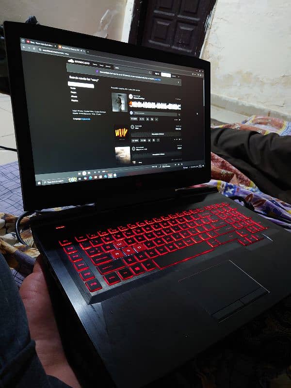 HP OMEN Core i7 7th gen RX 580 8GB Graphics card 0