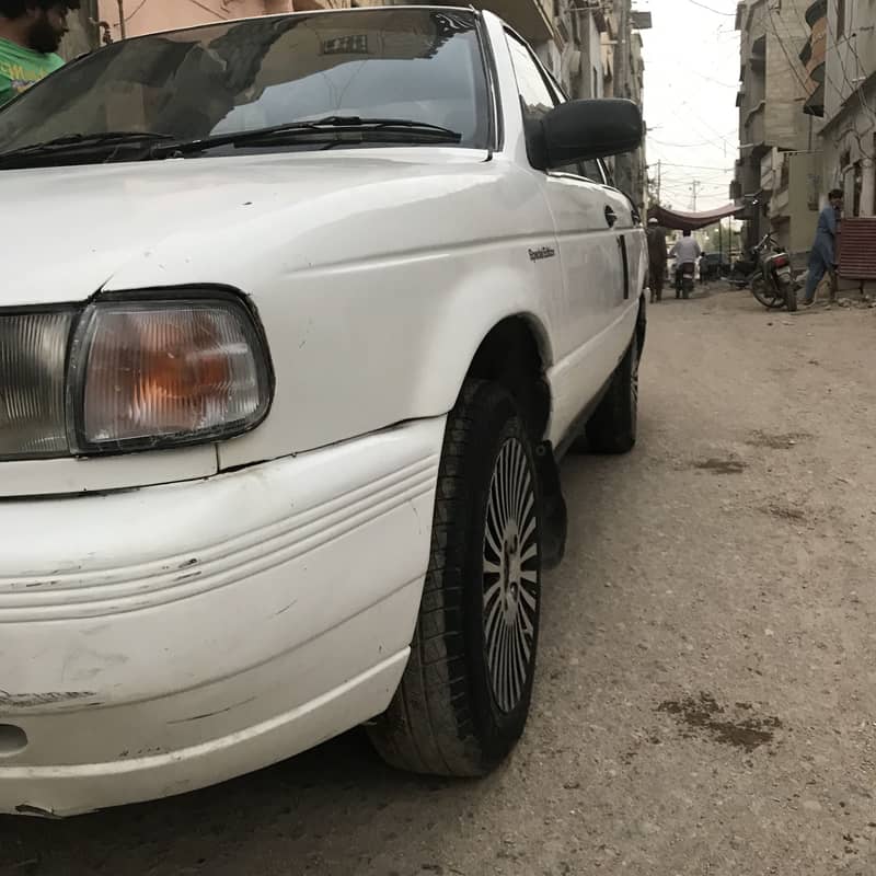 Nissan Sunny 1990 B13 10