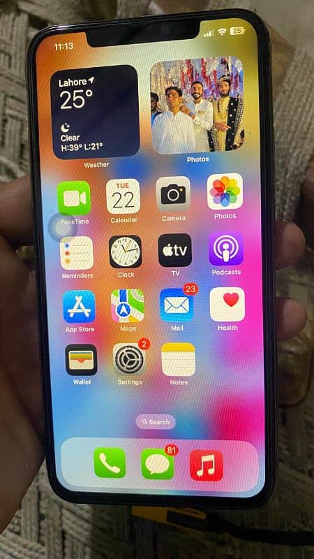 I phone 11 pro max PTA approved  phone number 03091462586 2