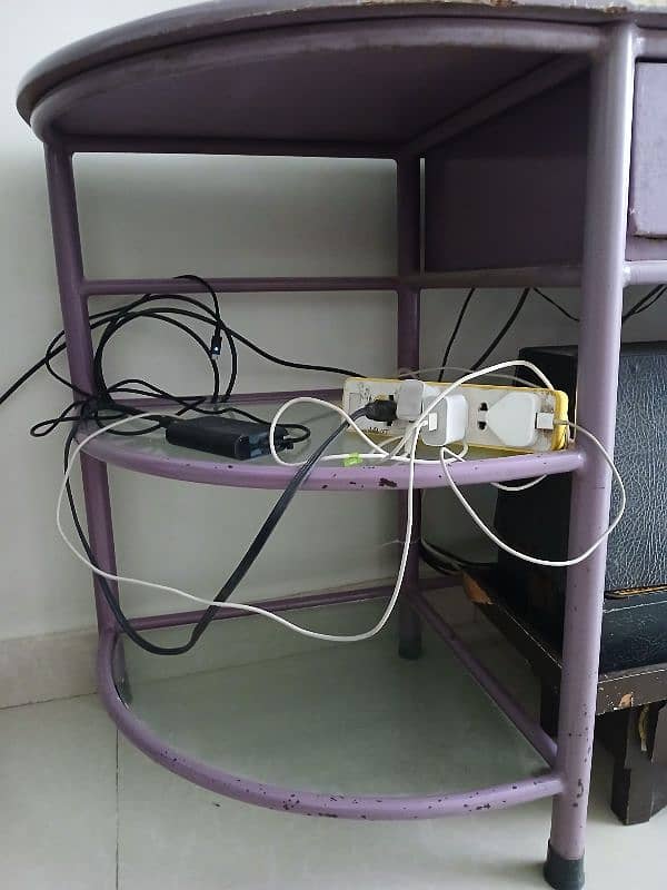 Office table for sale 6