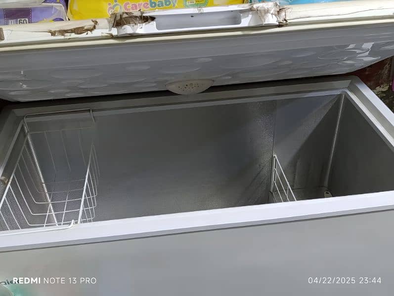 haier deep freezer hdf 405sd new cndition 4