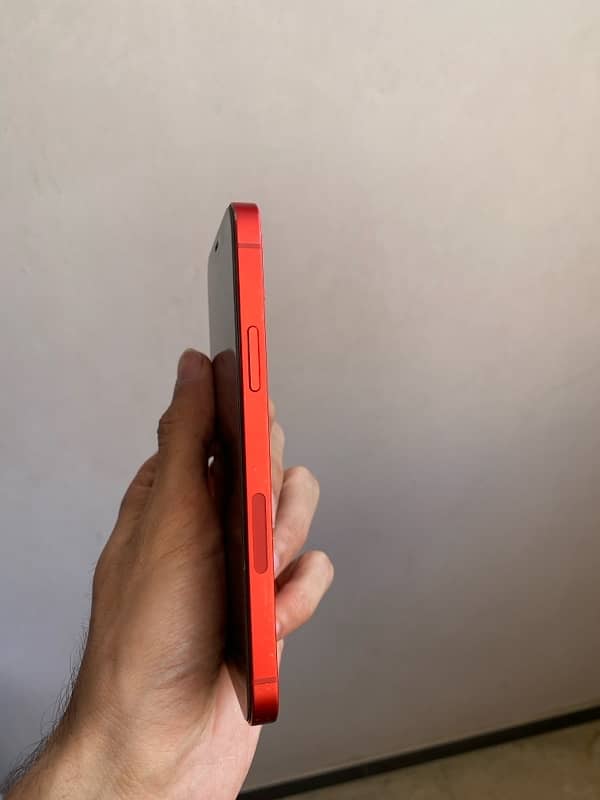 iPhone 12 128GB Factory Unlock Red Product. 2
