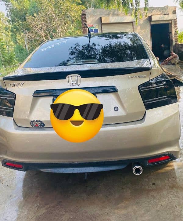 total genuine. long drive with A. C 22 km fuel  average. 1