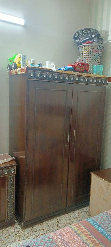 bed ,wardrobe and dressing table for sale 5