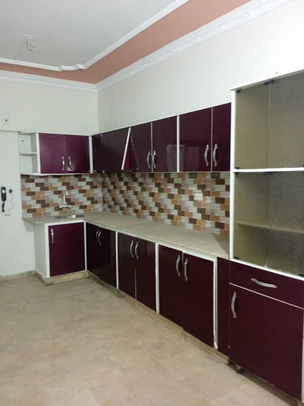 3 ROOM LEASED FLAT MAIN 150FT ROAD FACING IN SECTOR 11A NEAR POWER HOUSE CHOWRANGI NEW BUILDING 3