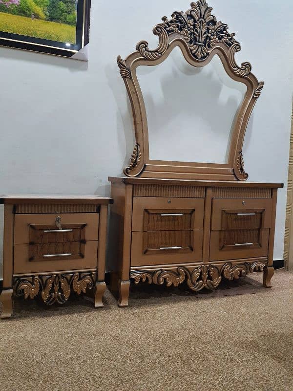 carving bed set Brand new Not used King size cinyoti style (call me) 2