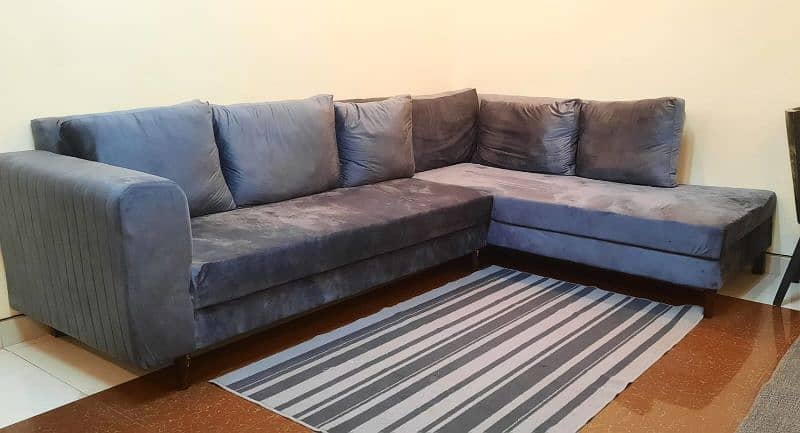 New l shaped sofa 0