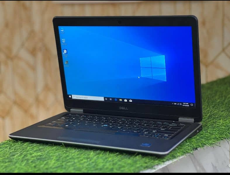 Dell latitude E7440 i5 4 generation 0