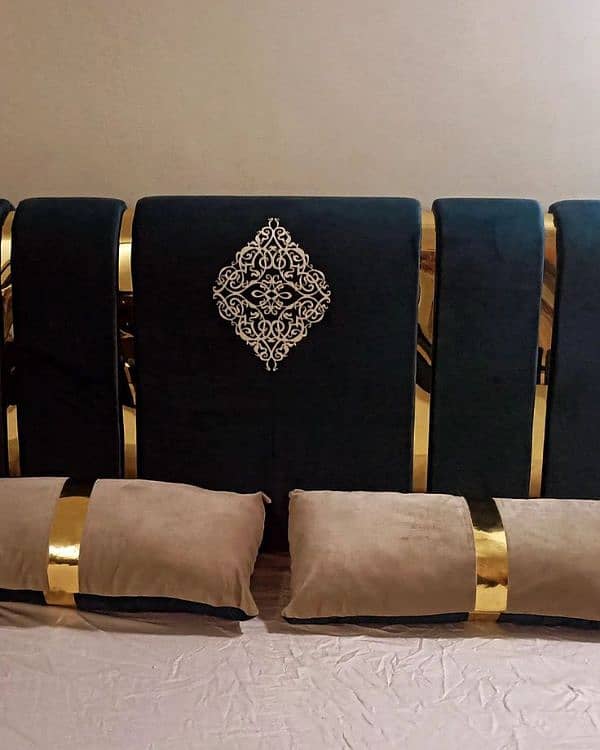 complete set bed dressings side tables 2