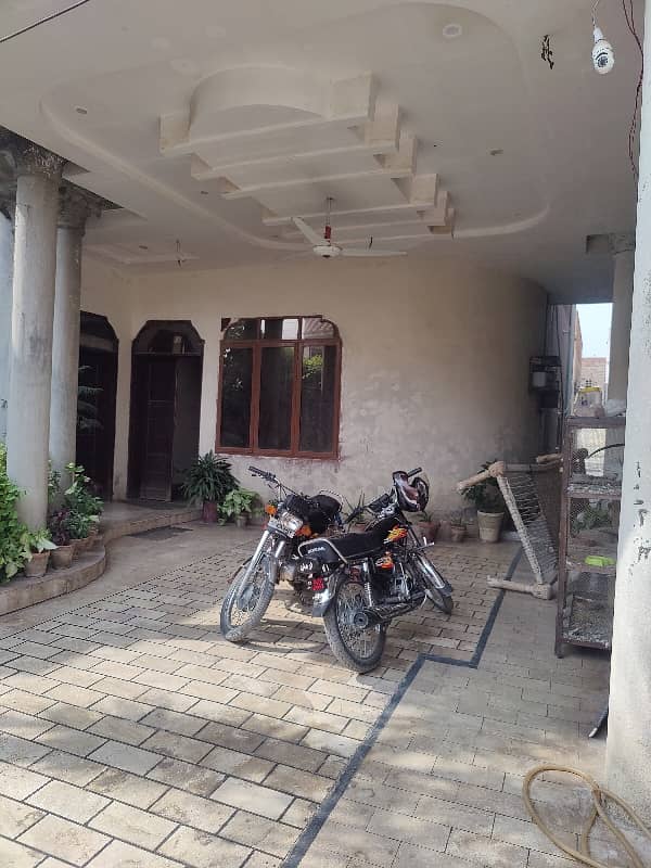 15 Marla Double Storey House Available For Sale In Shalimar Colony On Investor Rate 22